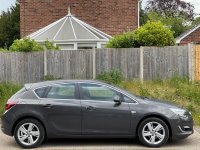 VAUXHALL ASTRA